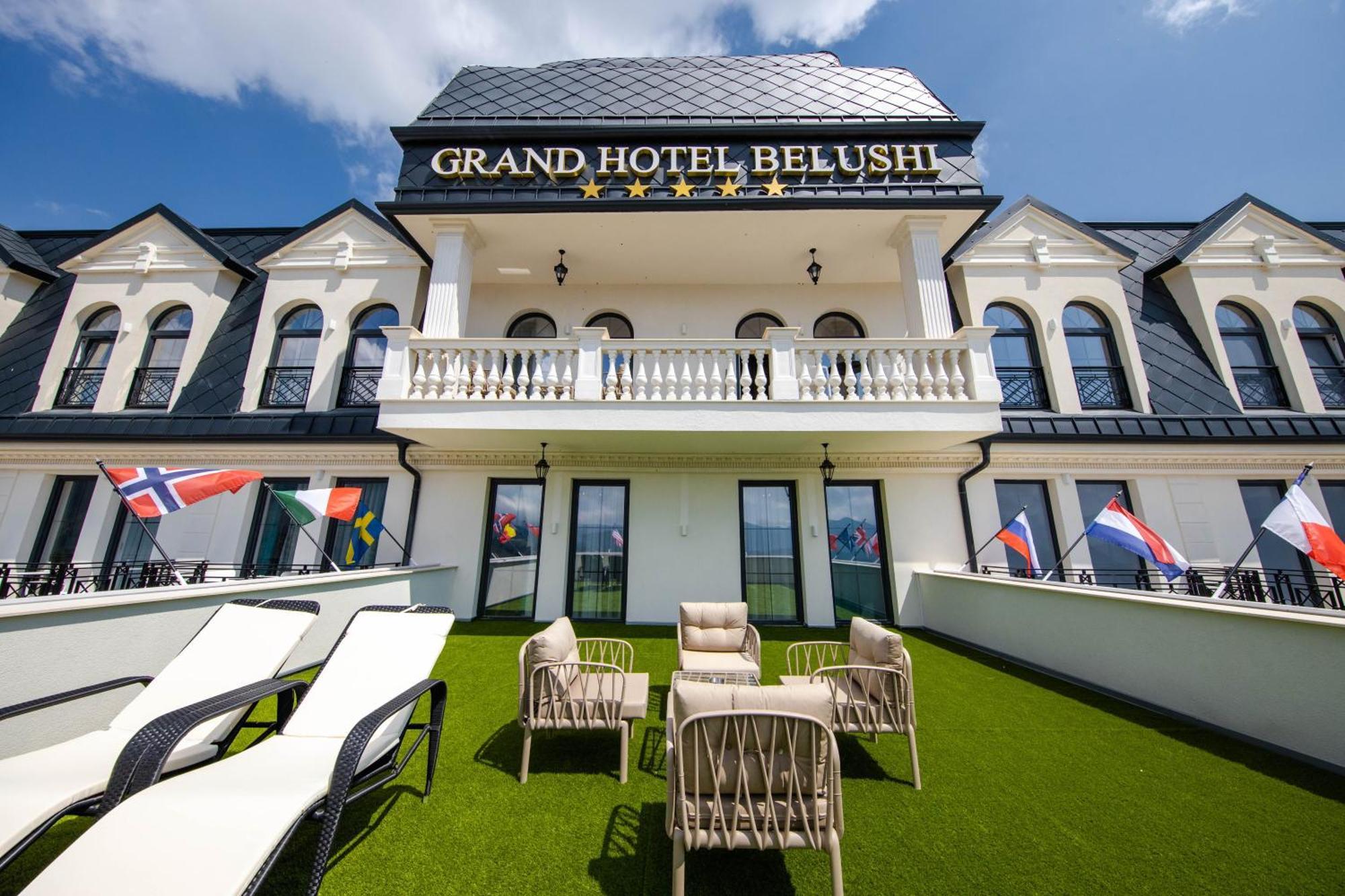 Grand Hotel Belushi Boge Eksteriør billede