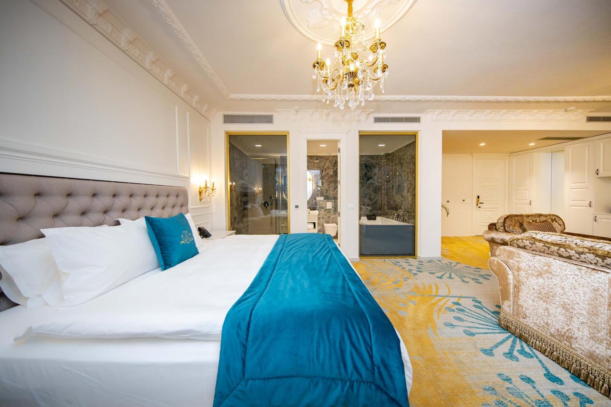 Grand Hotel Belushi Boge Eksteriør billede